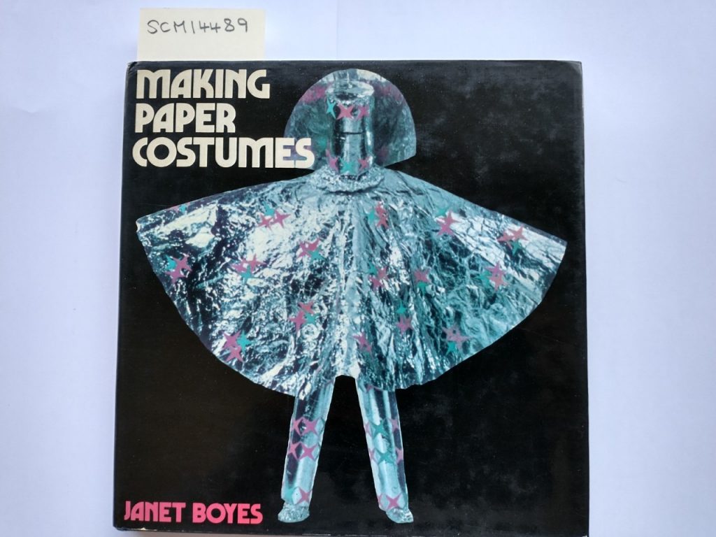 Image of the cover of the book "Making paper costumes" by Janet Boyes.